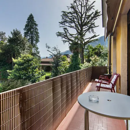 Apartament Gravedona - *